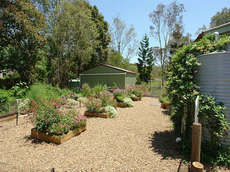 631 Hawkesbury Road, Anstead QLD 4070
